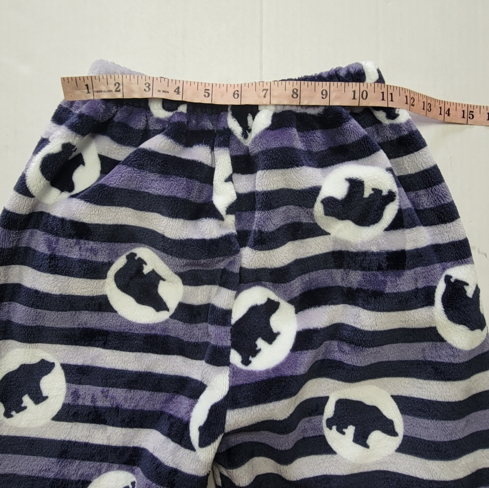 Pajama Set - Picture 13 of 14